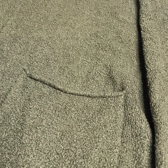 Barefoot Dreams - CozyChic Lite Travel Cardigan - Green - Size Medium - Picture 6 of 8